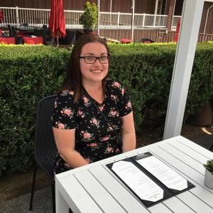 Meet your Posher, Sarah